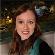 Profesora de Comunicación y Redacción nivel preuniversitario y universitario