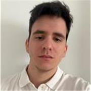 Graduado en Educación Infantil con vocación docente; Ofrezco refuerzo escolar para alumnos de Infantil y Primaria.