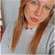 Me defino como una persona proactiva, mi idioma español es nativo y tengo facilidad para comunicarme con otras personas