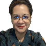 Profesora en Administración de Empresas y Master en Project Management