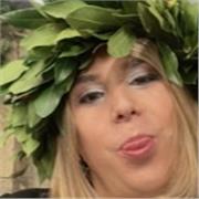 Docente di lettere offre ripetizioni in italiano -storia-geografia-latino -filosofia -inglese