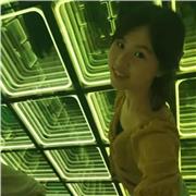 Yanjia Hu