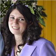 Laureata in Fisica offre lezioni di Fisica per scuole superiori e Matematica per scuole medie e superiori, online e in presenza