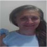 Profesora con 35 años de experiencia, especializado en inglés lúdico para niños y ejecutivos.