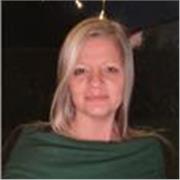 Sbloccate il vostro potenziale comunicativo con lezioni di spagnolo dinamiche e autentiche, create da una madrelingua.