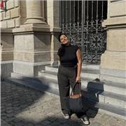 Étudiante mais passionnée de l’anglais à mes heures perdues, venez travailler cette magnifique langue en vous amusant