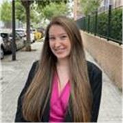 Profesora de apoyo y refuerzo para niños en edad de educación primaria, enfocada en técnicas de estudio personalizadas y desarrollo de potencial. Con especial énfasis en casos de dificultades de aprendizaje (ej. TDAH, dislexia, etc). Las clases particular