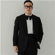 IELTS 8.5-certified English tutor offering tailored lessons for adults and young professionals in London.