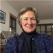 English language tutor/teacher for primary and middle school students.