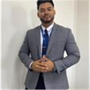 Profesor de inglés experto en profesionales y desarrollo del habla