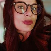 Docente di diritto impartisce lezioni private a studenti universitari e di scuola secondaria di II grado