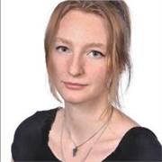 Étudiante sérieuse et polyvalente de 21 ans, disponible sur Montpellier. Je suis en bac + 3 en école de commerce après être passée par une classe préparatoire et un bac scientifique