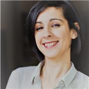 Insegnante laureata in storia dell' arte e specializzata sul sostegno fornisce aiuto compiti e ripetizioni