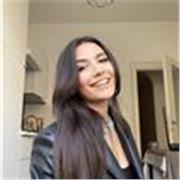 Studentessa al primo anno di medicina in inglese presso università Vita Salute San Raffaele, offre ripetizioni a studenti di scuole elementari e medie