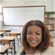 Professora particular de matemática e na engenharia