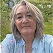 Chanteuse Lyrique professionnelle de la scène propose des cours de chant personnalisés 