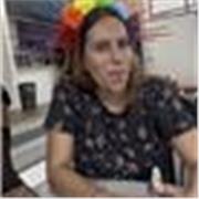 Licenciada en ciencias sociales, especialista en didáctica y tic