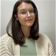 I provide engaging English lessons for kids and adults. 