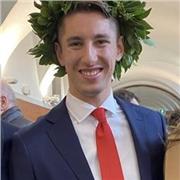 Studente all’ultimo anno di magistrale, offre lezioni di inglese e materie scientifiche per ragazzi e adulti a Novara e dintorni