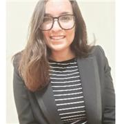 Tutor di matematica impartisce lezioni di recupero di Matematica