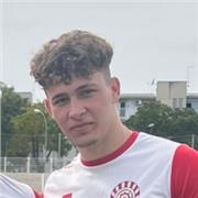 Hola, me llamo Enrique y soy el profesor que estás buscando para ayudar a tu hijo/hija a lograr sus objetivos, puedo ayudarlo en cualquier materia escolar y de ESO, me encantan los niños y me encanta poder ayudarles a aprender.