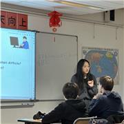 Professeure diplômée d’un Master MEEF chinois, spécialisée dans l’enseignement du chinois aux francophones