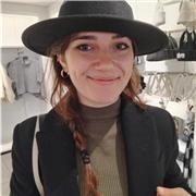 Laureata in lingue e letterature straniere