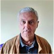 Se cerchi un insegnante di italiano serio ,competente e appassionato penso di poter fare al caso tuo
Elwmentari,medie e superiori