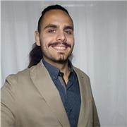 Musicista offre lezioni di chitarra acustica ed elettrica per principianti e semi-principianti