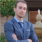 Profesor de primaria y humanidades que puede ayudarte a aprobar el curso