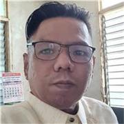 I'm an English high school teacher with experience mentoring teens aged 13 to 18, specializing in journalism.