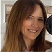 Profesora con experiencia linguístuca y cultural de Inglés y español. Mis clases online son divertidas y productivas!