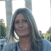 Insegnante d'inglese comprensiva ,empatica e simpatica offresi per