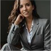 Lic en Farmacia, experta en industria farmacéutica y opo ETGOA/FTE, te doy las herramientas para conseguirlo mientras trabajas.