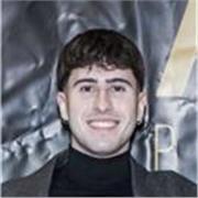 Clases de matemáticas y física, impartidas por estudiante de ingeniería de tercer año