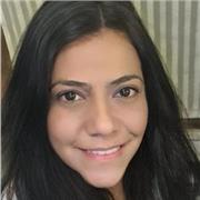 Laureata in scienze della comunicazione e docente universitario, madre lingua, impartisce lesioni personalizzate di spagnolo di tutti i livelli, presenziale e oline