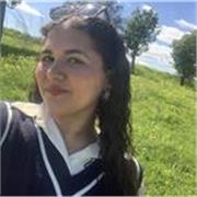 Soy trabajadora, responsable y paciente, doy clases ha personas de primaria, eso y bachillerato