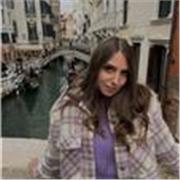 Offro lavoro come aiuto compiti scuola elementare e media . Per le medie italiano e storia , per le elementari tutte