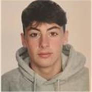 Universitario de cuarto año en la carrera de Física. Con experiencia en clases particulares de matemáticas de la ESO