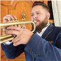 Profesor de música especializado en trompeta y lenguaje musical