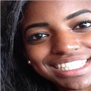 Native Italian, with 15+ years of language learning. I tailor each lesson to your goals, whether you’re a beginner or advanced.