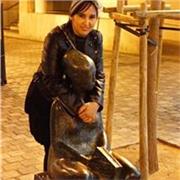 profesora de apoyo escolar especializada en clases para niños