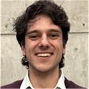 Profesor de inglés para estudiantes de primaria y secundaria