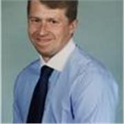 Primary Teacher willing to tutor primary children in English or Maths