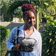 I offer structured English lessons focused on academic success.