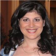 Insegnante di latino e greco con esperienza pluriennale. Le lezioni sono mirate al recupero di eventuali insufficienze e alla risoluzioni di varie pro