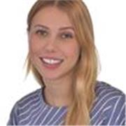 Soy una persona empatica, con gran afinidad con los niños.