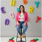 Profesora de inglés conversacional para niños y de atención al cliente para adultos