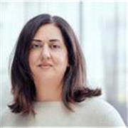 Experienced English and media mentor offering warm, supportive online lessons in London for children, teens and adults.