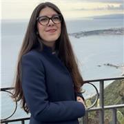 Laureata in lettere moderne, offro servizio doposcuola e aiuto compiti per tutte le materie. Sia in presenza che online